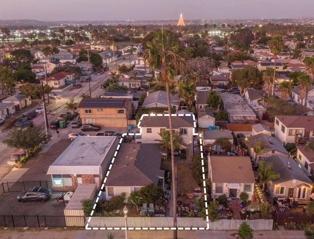 4684 Voltaire St, San Diego, CA 92107