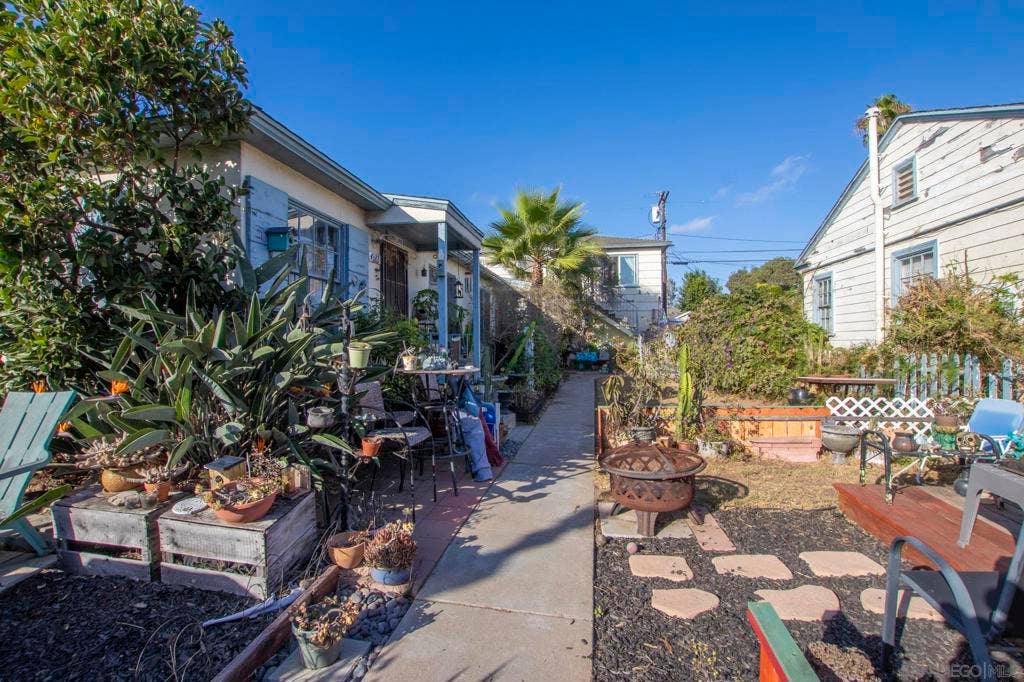 4684 Voltaire St, San Diego, CA 92107