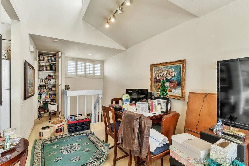 2376 Altisma Way, #H, Carlsbad, CA 92009 2376 Altisma Way, #H, Carlsbad, CA 92009