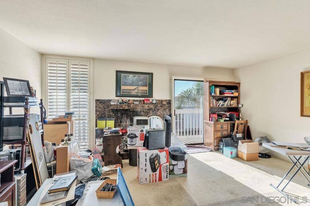 2376 Altisma Way, #H, Carlsbad, CA 92009 2376 Altisma Way, #H, Carlsbad, CA 92009