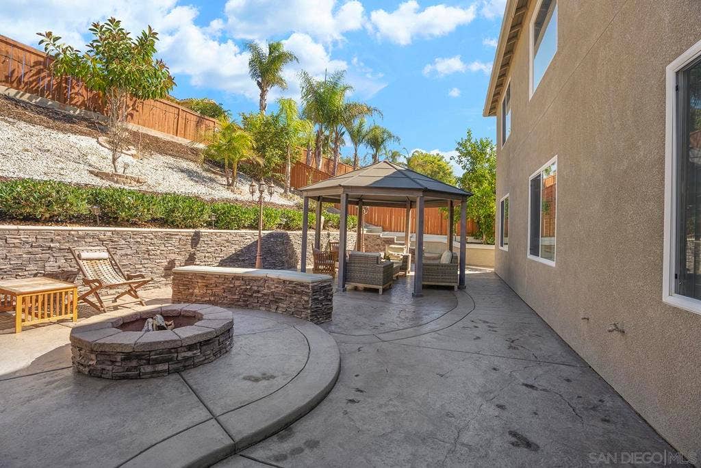 2555 Crooked Trail Rd, Chula Vista, CA 91914 2555 Crooked Trail Rd, Chula Vista, CA 91914