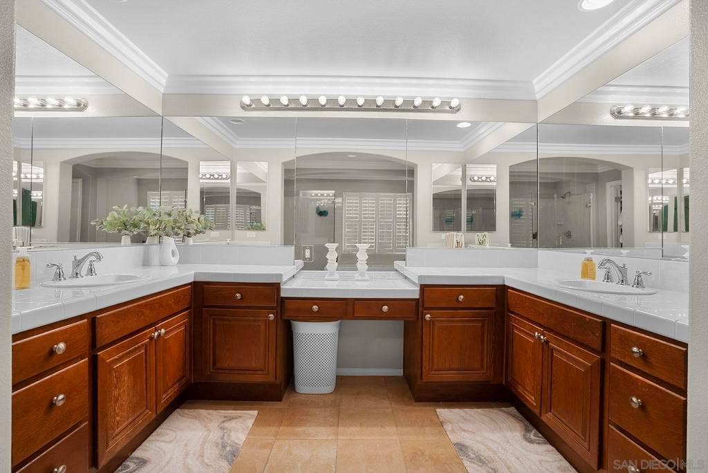 2555 Crooked Trail Rd, Chula Vista, CA 91914 2555 Crooked Trail Rd, Chula Vista, CA 91914