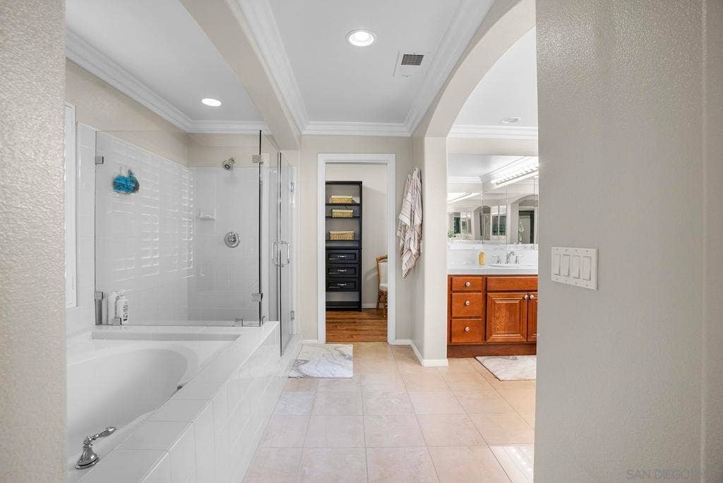 2555 Crooked Trail Rd, Chula Vista, CA 91914 2555 Crooked Trail Rd, Chula Vista, CA 91914