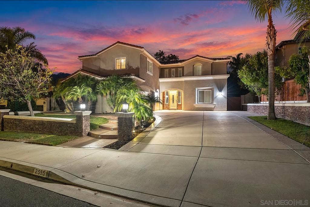 2555 Crooked Trail Rd, Chula Vista, CA 91914 2555 Crooked Trail Rd, Chula Vista, CA 91914