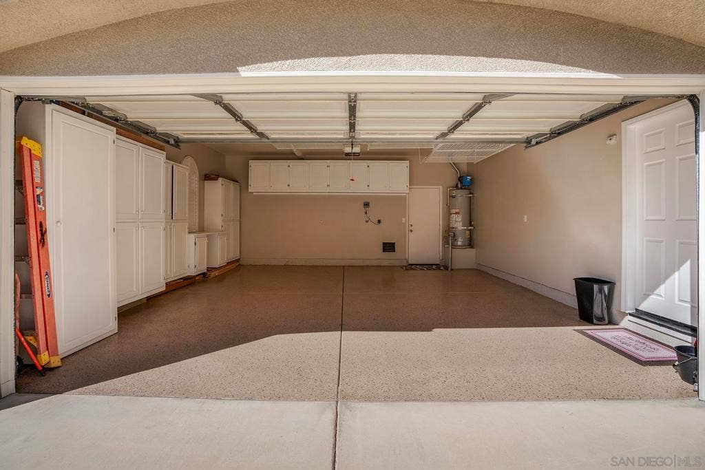 2555 Crooked Trail Rd, Chula Vista, CA 91914 2555 Crooked Trail Rd, Chula Vista, CA 91914