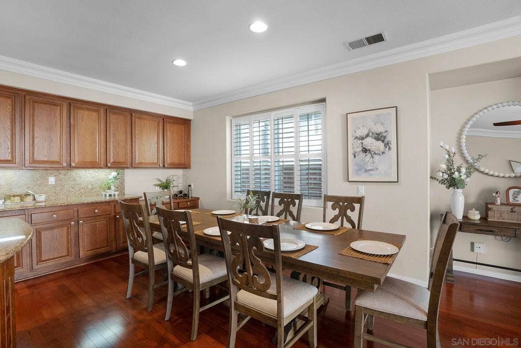 2555 Crooked Trail Rd, Chula Vista, CA 91914 2555 Crooked Trail Rd, Chula Vista, CA 91914