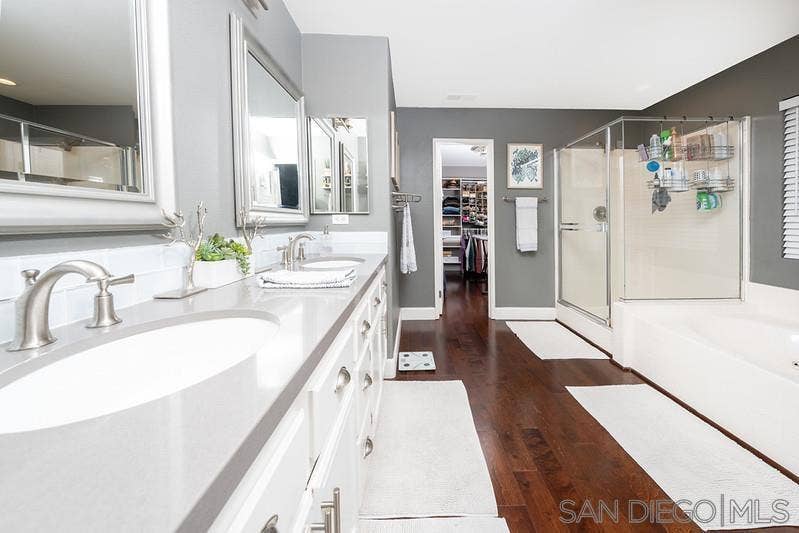 788 Avenida Abeja, San Marcos, CA 92069 Primary Bath/Spa