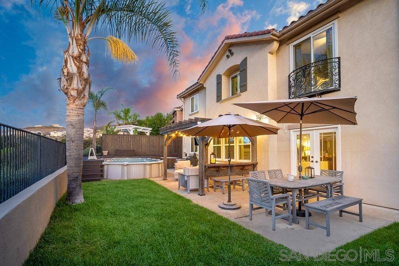 788 Avenida Abeja, San Marcos, CA 92069 Exterior Back