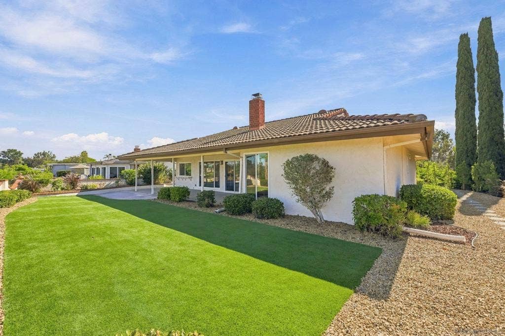 12602 Senda Acantilada, San Diego, CA 92128 12602 Senda Acantilada, San Diego, CA 92128