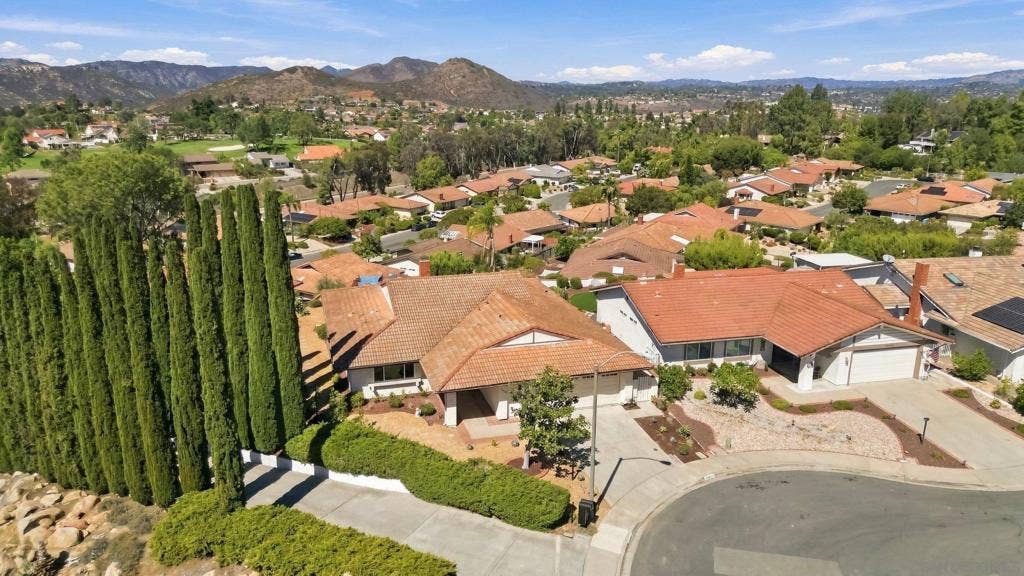 12602 Senda Acantilada, San Diego, CA 92128 12602 Senda Acantilada, San Diego, CA 92128