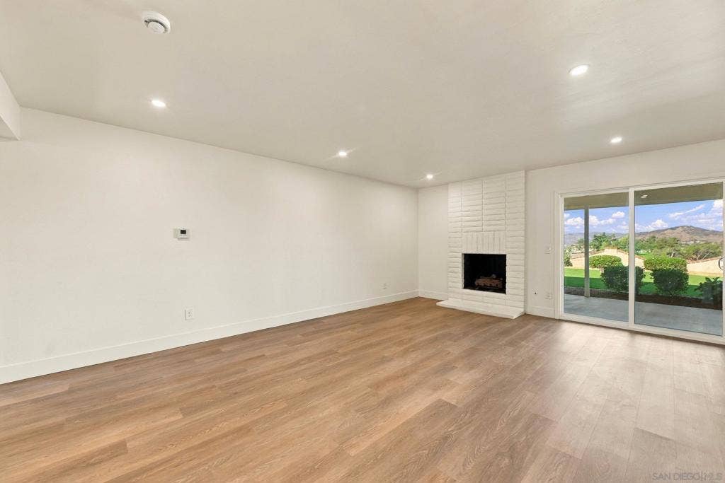 12602 Senda Acantilada, San Diego, CA 92128 12602 Senda Acantilada, San Diego, CA 92128