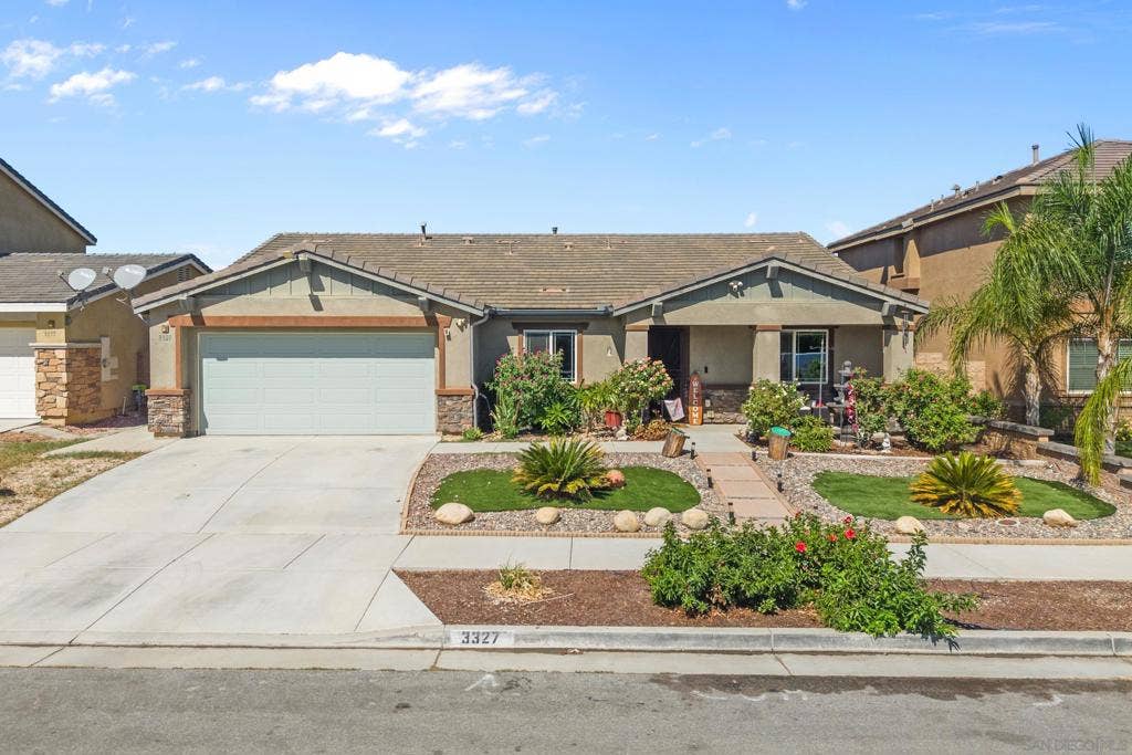3327 Lansing St, Hemet, CA 92543 3327 Lansing St, Hemet, CA 92543