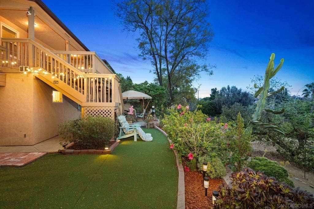4413 Upland St, La Mesa, CA 91941 4413 Upland St, La Mesa, CA 91941