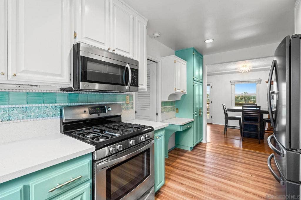 4413 Upland St, La Mesa, CA 91941 4413 Upland St, La Mesa, CA 91941