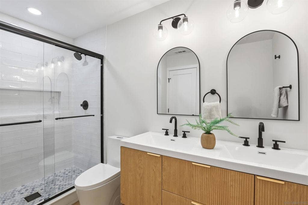 3069 Haidas Ave, San Diego, CA 92117 3069 Haidas Ave, San Diego, CA 92117