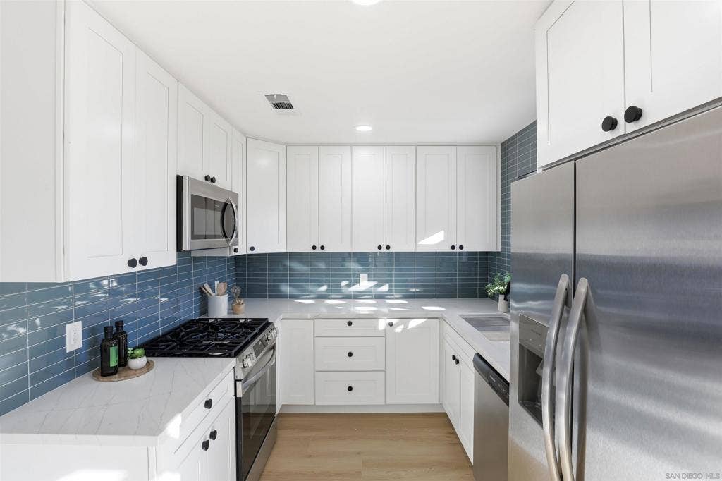 3069 Haidas Ave, San Diego, CA 92117 3069 Haidas Ave, San Diego, CA 92117