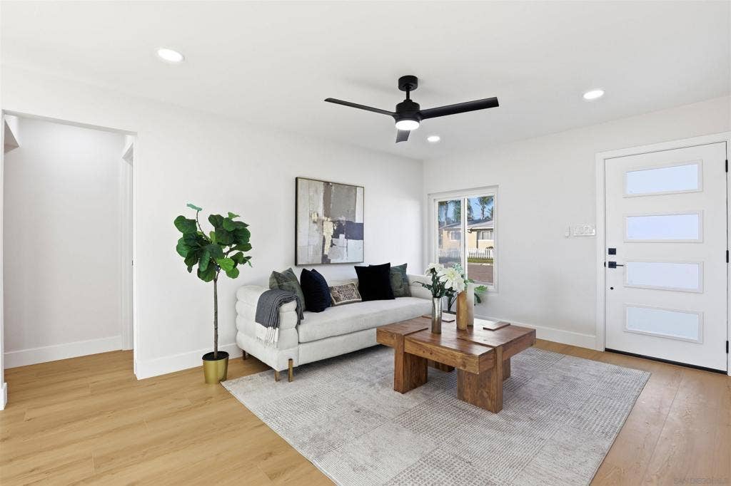 3069 Haidas Ave, San Diego, CA 92117 3069 Haidas Ave, San Diego, CA 92117