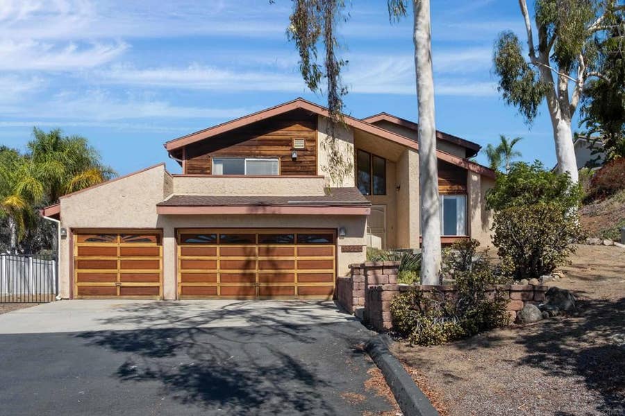 Property photo for 13020 Manajo Way, Lakeside, CA