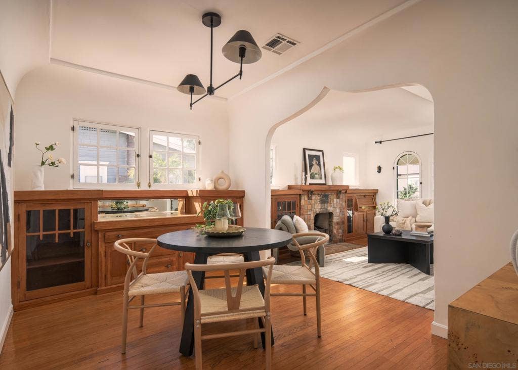 4865 33rd St., San Diego, CA 92116 4865 33rd St., San Diego, CA 92116