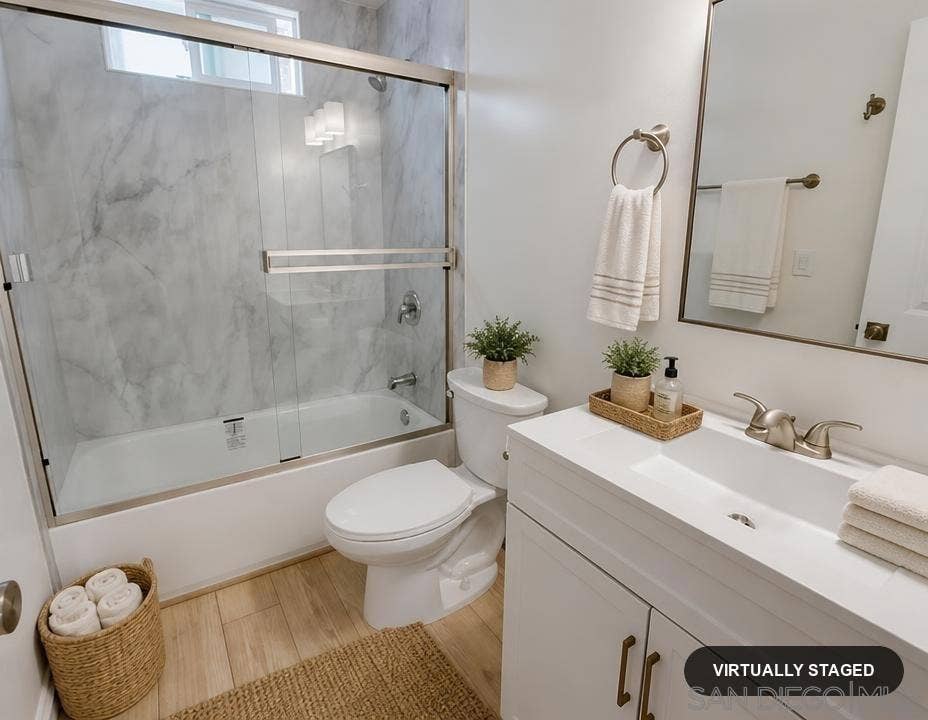 2850 Reynard, #9, San Diego, CA 92103