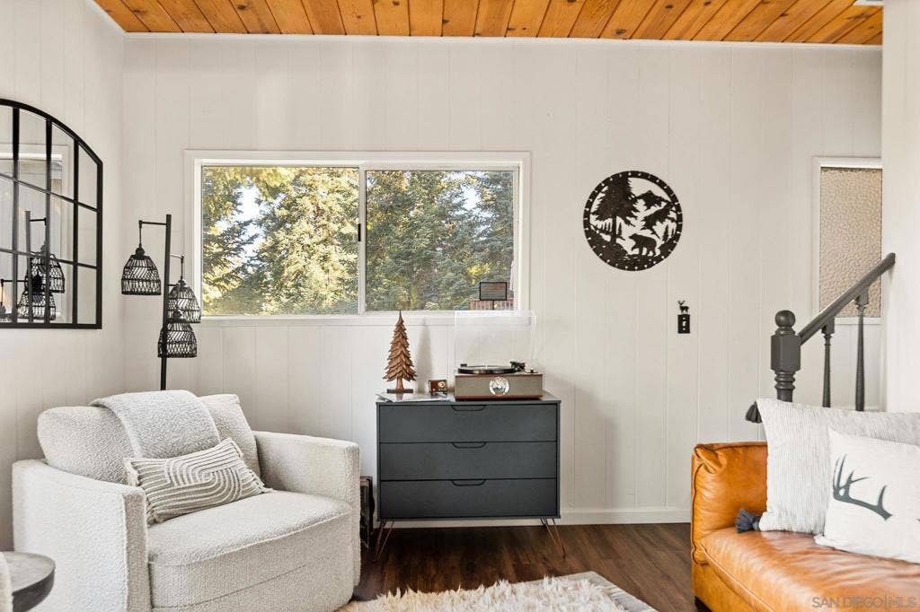720 Buckingham Sq, Lake Arrowhead, CA 92352 720 Buckingham Sq, Lake Arrowhead, CA 92352