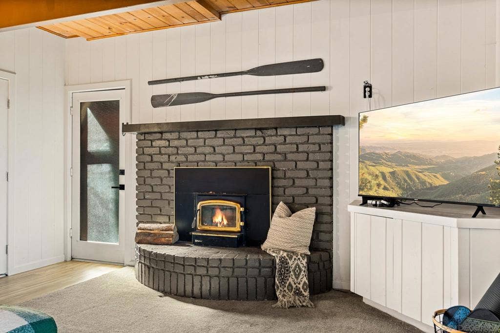 720 Buckingham Sq, Lake Arrowhead, CA 92352 720 Buckingham Sq, Lake Arrowhead, CA 92352