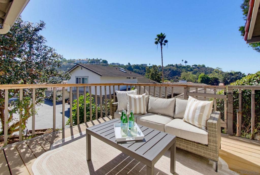 111 Delicias Ct, Solana Beach, CA 92075 111 Delicias Ct, Solana Beach, CA 92075