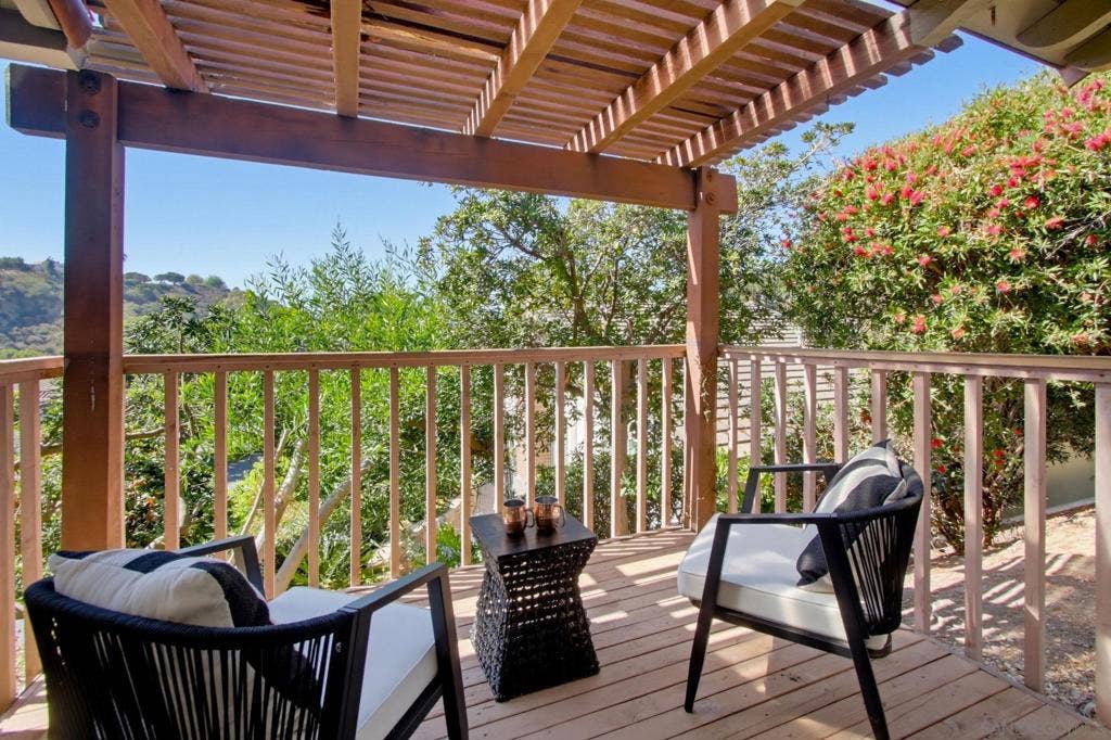 111 Delicias Ct, Solana Beach, CA 92075 111 Delicias Ct, Solana Beach, CA 92075