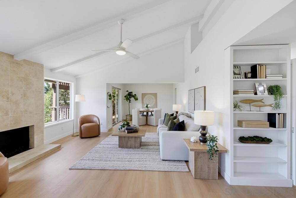 111 Delicias Ct, Solana Beach, CA 92075 111 Delicias Ct, Solana Beach, CA 92075