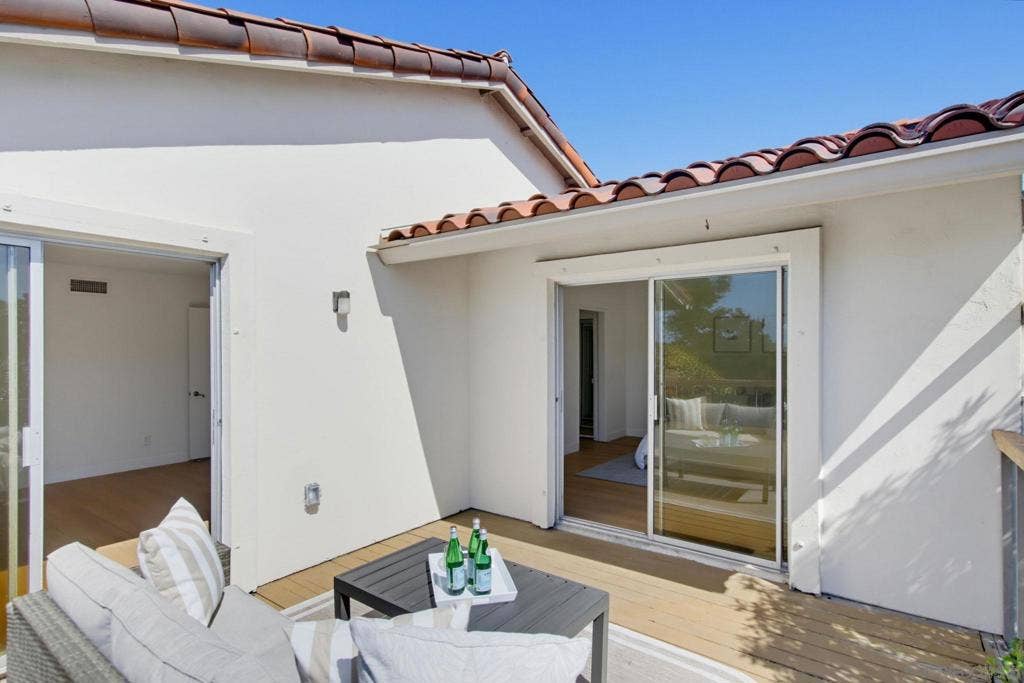 111 Delicias Ct, Solana Beach, CA 92075 111 Delicias Ct, Solana Beach, CA 92075