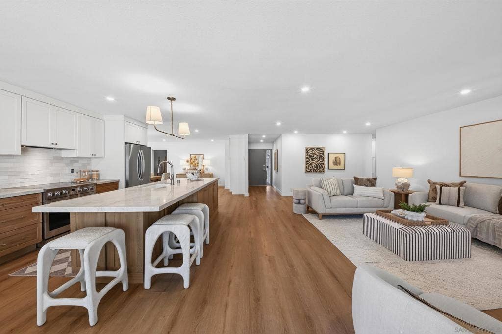 12782 Jardin Rd, San Diego, CA 92128