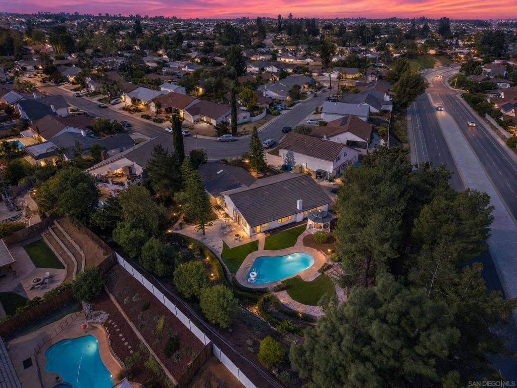 12782 Jardin Rd, San Diego, CA 92128