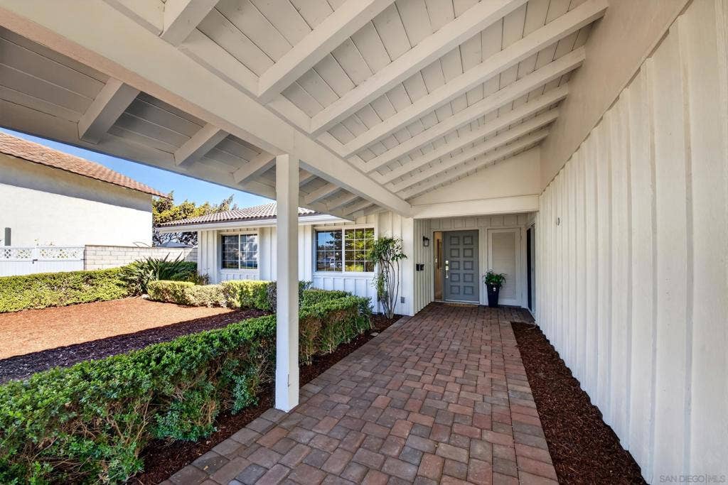 12782 Jardin Rd, San Diego, CA 92128