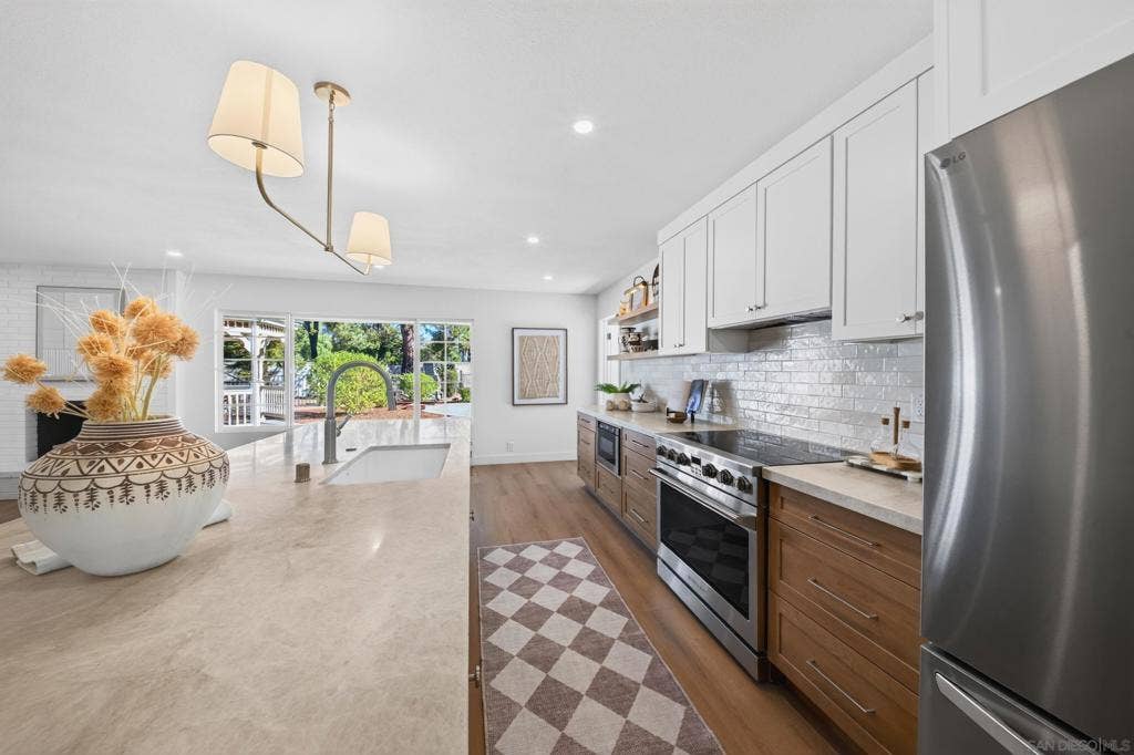12782 Jardin Rd, San Diego, CA 92128