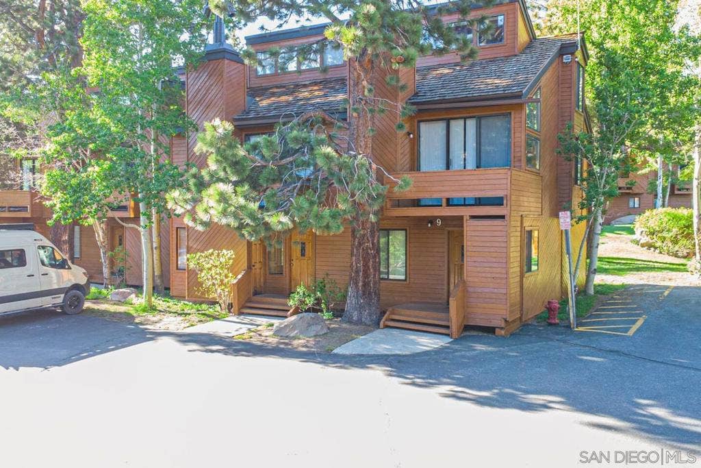 4710 Minaret rd #9, Mammoth Lakes, CA 93546 4710 Minaret rd #9, Mammoth Lakes, CA 93546