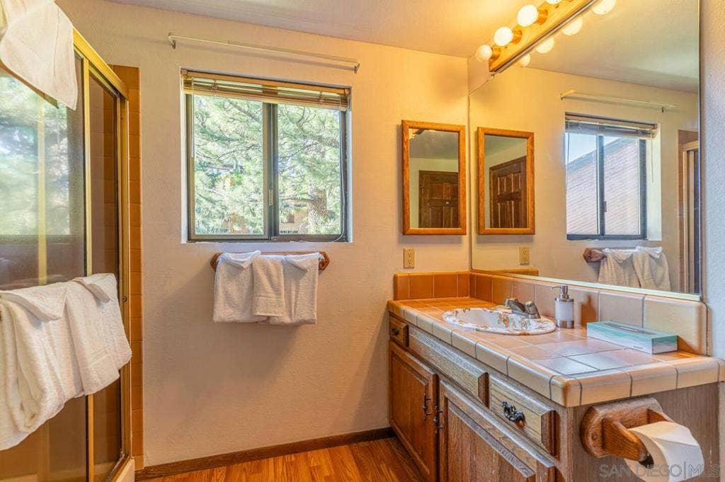 4710 Minaret rd #9, Mammoth Lakes, CA 93546 4710 Minaret rd #9, Mammoth Lakes, CA 93546