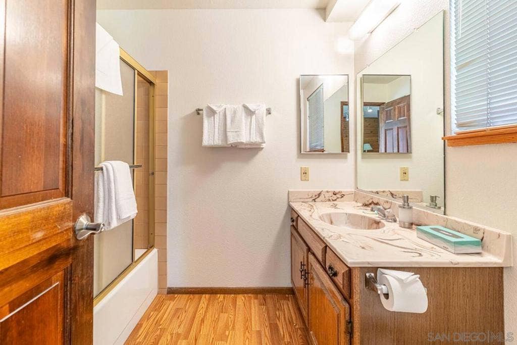 4710 Minaret rd #9, Mammoth Lakes, CA 93546 4710 Minaret rd #9, Mammoth Lakes, CA 93546