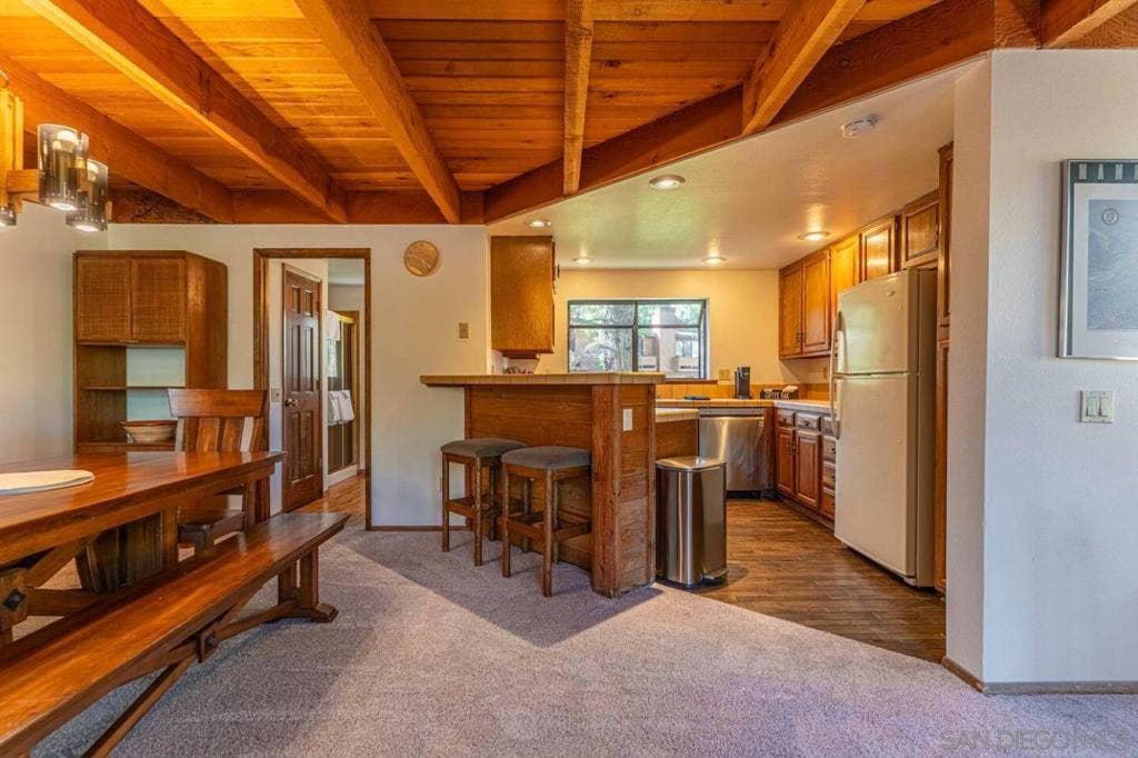 4710 Minaret rd #9, Mammoth Lakes, CA 93546 4710 Minaret rd #9, Mammoth Lakes, CA 93546