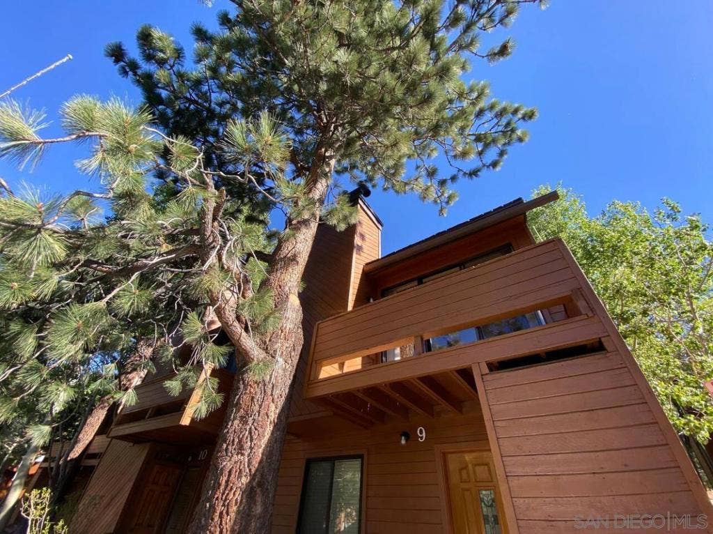 4710 Minaret rd #9, Mammoth Lakes, CA 93546 4710 Minaret rd #9, Mammoth Lakes, CA 93546