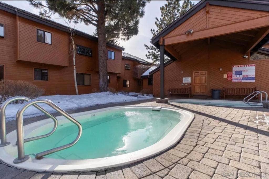 4710 Minaret rd #9, Mammoth Lakes, CA 93546 4710 Minaret rd #9, Mammoth Lakes, CA 93546