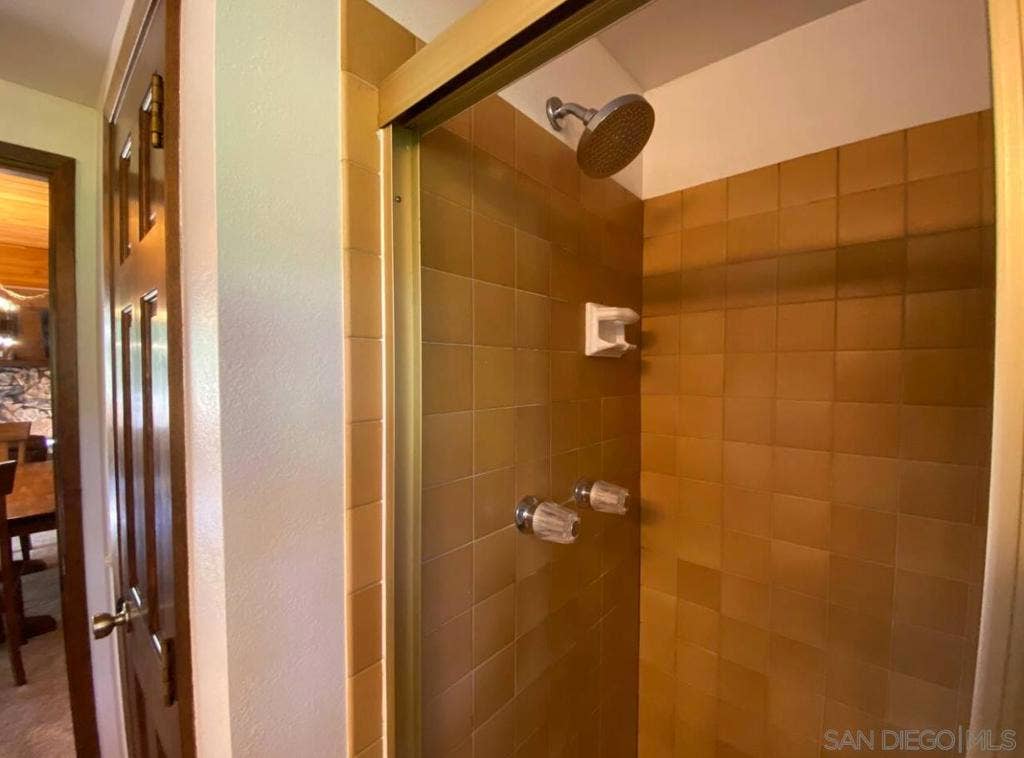 4710 Minaret rd #9, Mammoth Lakes, CA 93546 4710 Minaret rd #9, Mammoth Lakes, CA 93546