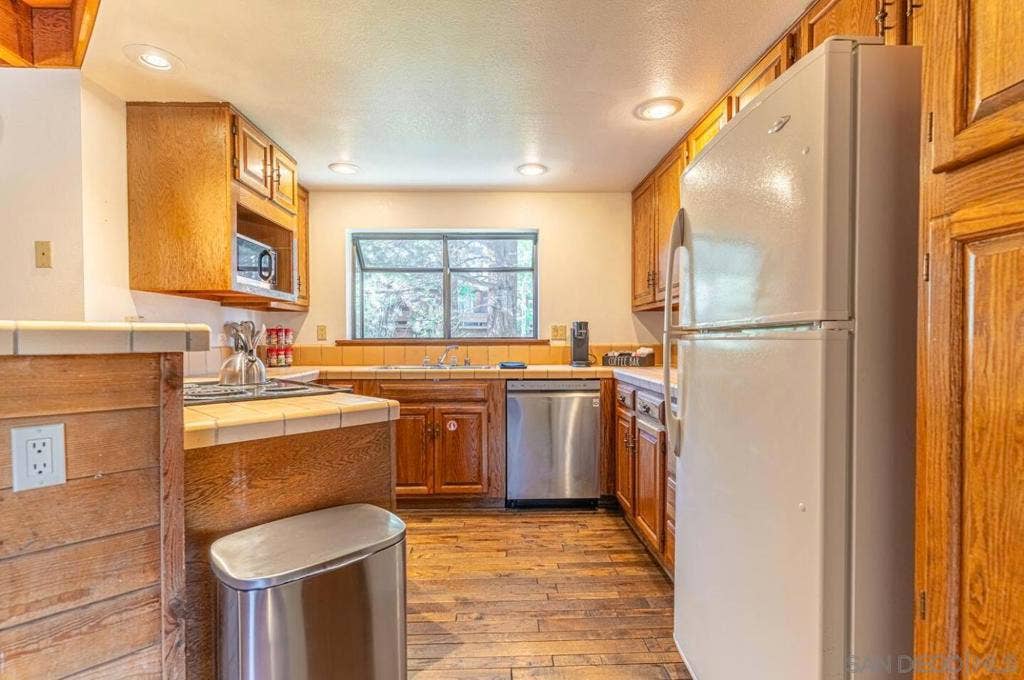 4710 Minaret rd #9, Mammoth Lakes, CA 93546 4710 Minaret rd #9, Mammoth Lakes, CA 93546