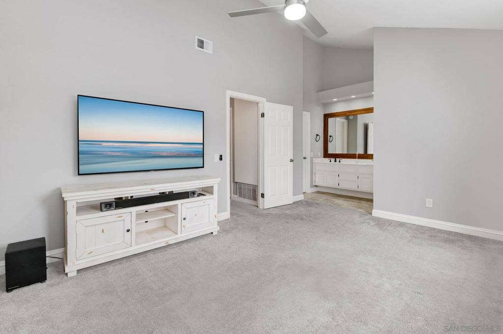 418 Summer View Circle, Encinitas, CA 92024 Bedroom