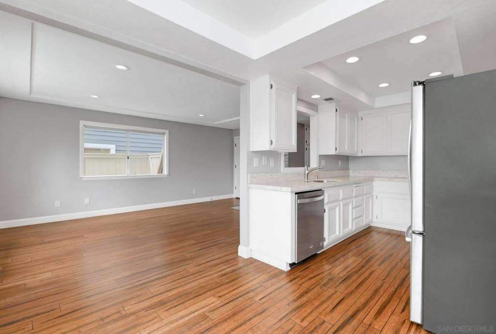 418 Summer View Circle, Encinitas, CA 92024 418 Summer View Circle, Encinitas, CA 92024