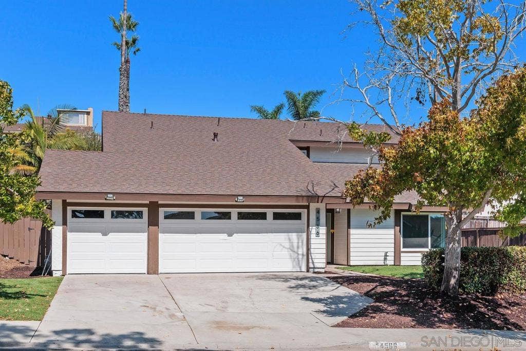 4566 Hancock Cir, Oceanside, CA 92056