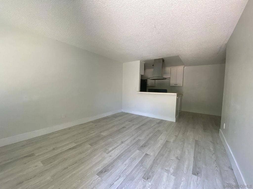 702 R Ave, National City, CA 91950