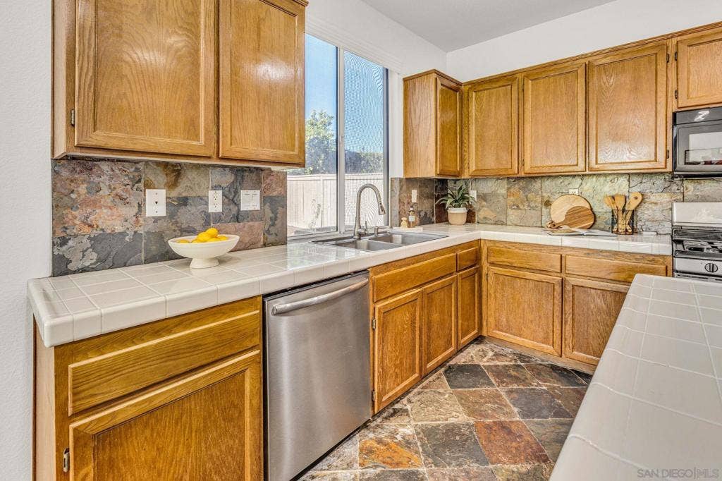 23803 Golden Pheasant, Murrieta, CA 92562