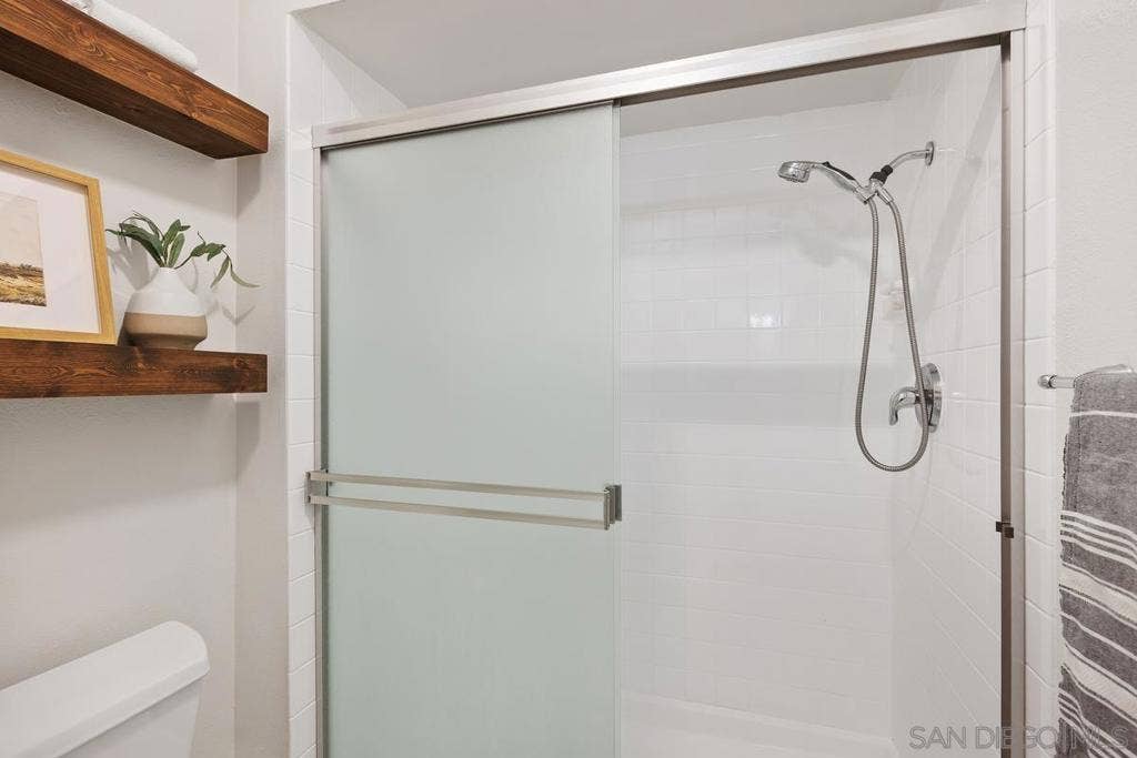 6660 Reservoir, San Diego, CA 92115 6660 Reservoir, San Diego, CA 92115