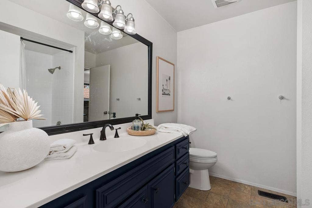 6660 Reservoir, San Diego, CA 92115 6660 Reservoir, San Diego, CA 92115