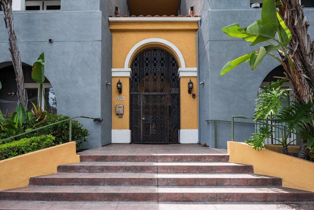 4080 Front St, #105, San Diego, CA 92103 4080 Front St, #105, San Diego, CA 92103